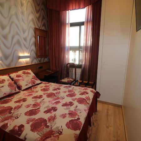 Hostal Hispano - Argentino Gran Vía Madrid Exterior foto