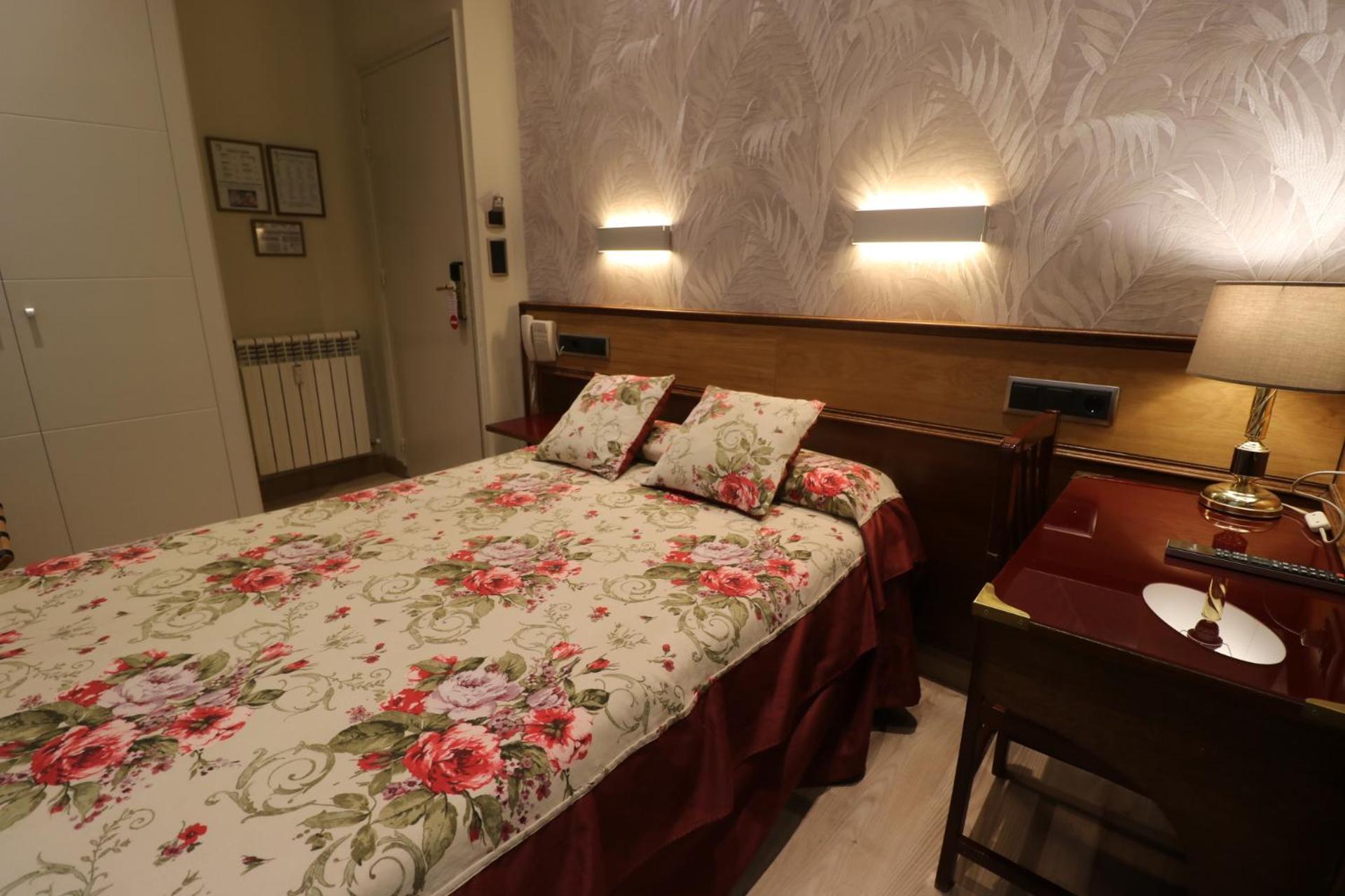Hostal Hispano - Argentino Gran Vía Madrid Exterior foto