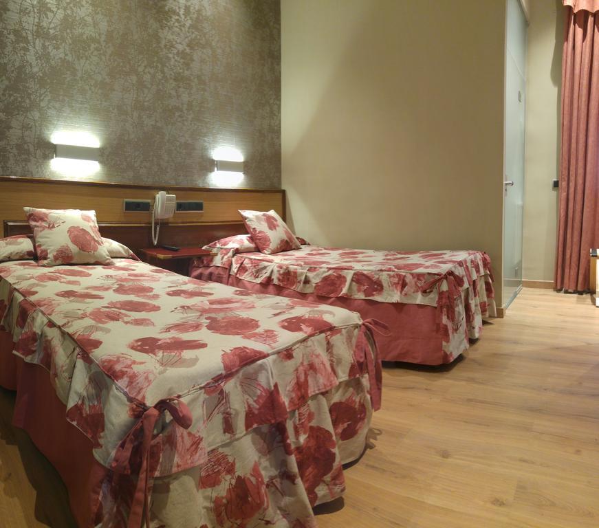 Hostal Hispano - Argentino Gran Vía Madrid Exterior foto